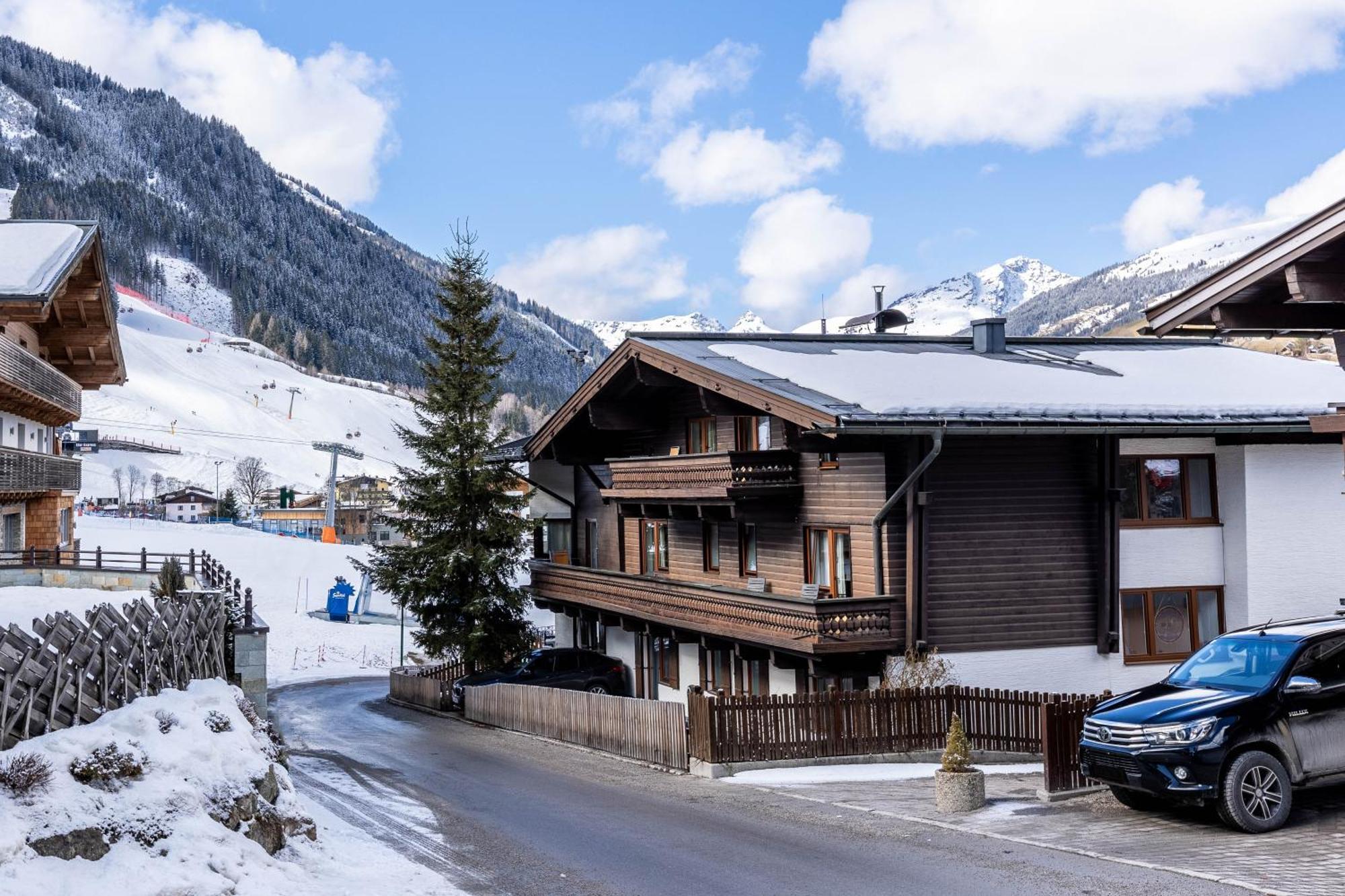 Appartements Wittenius Saalbach-Hinterglemm Exterior foto